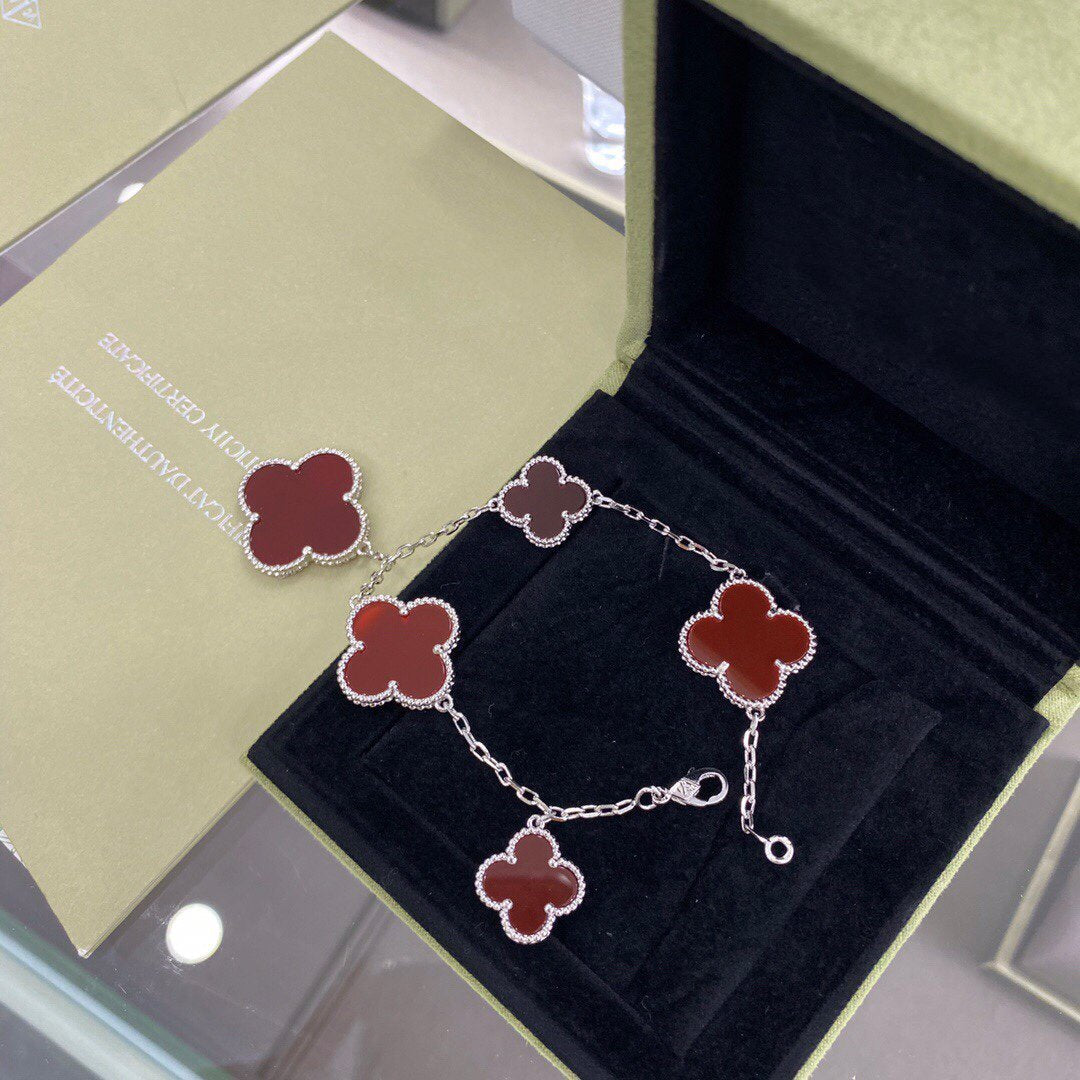 ¡®Lume Jewels¡¯CLOVER 5 MOTIFS SIVLER CARNELIAN BRACELET