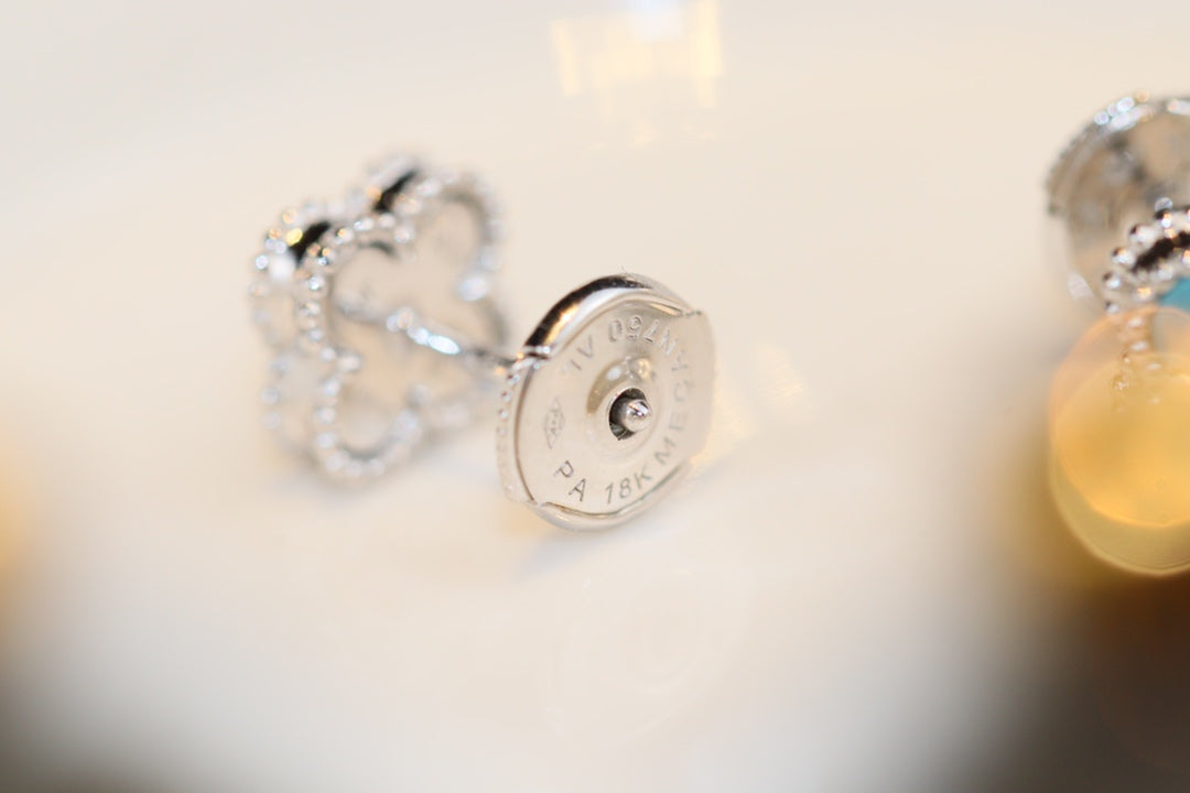 ¡®Lume Jewels¡¯CLOVER MINI TURQUOISE SILVER STUD EARRINGS