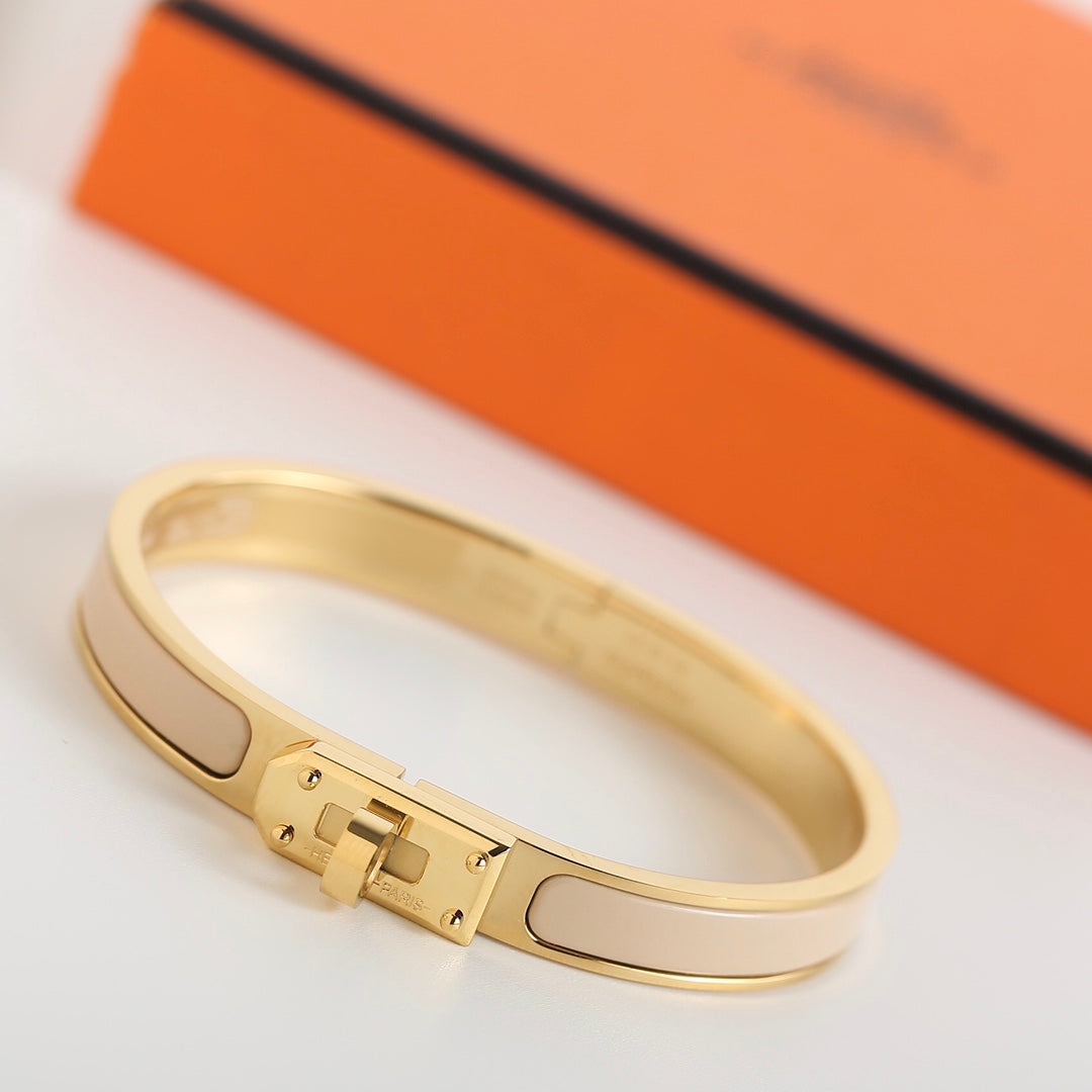 ¡®Lume Jewels¡¯HM KELLY BEIGE BRACELET