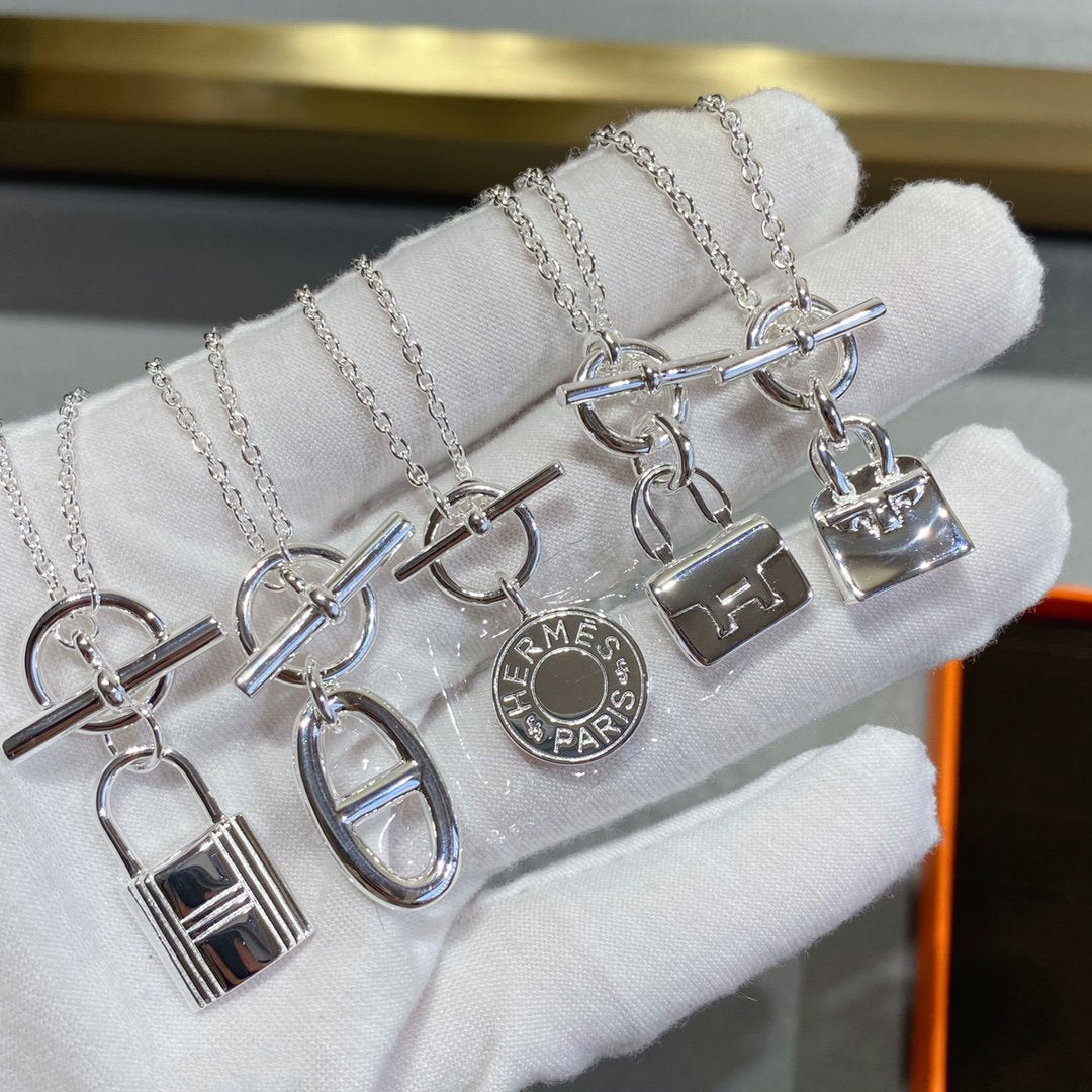 ¡®Lume Jewels¡¯CONSTANCE PEDANT SILVER NECKLACE