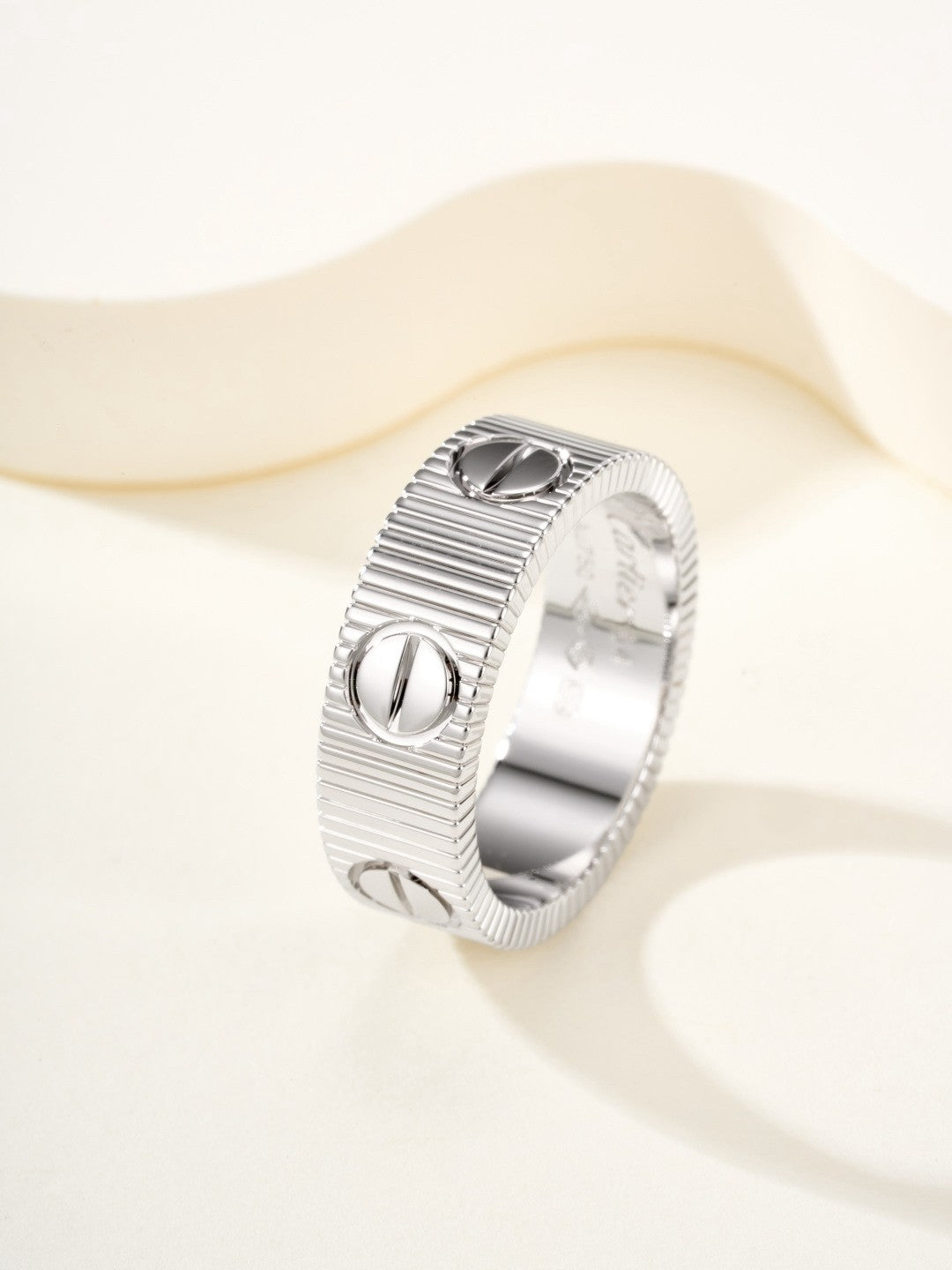 ¡®Lume Jewels¡¯NEW MODEL LOVE 6.5 MM RING