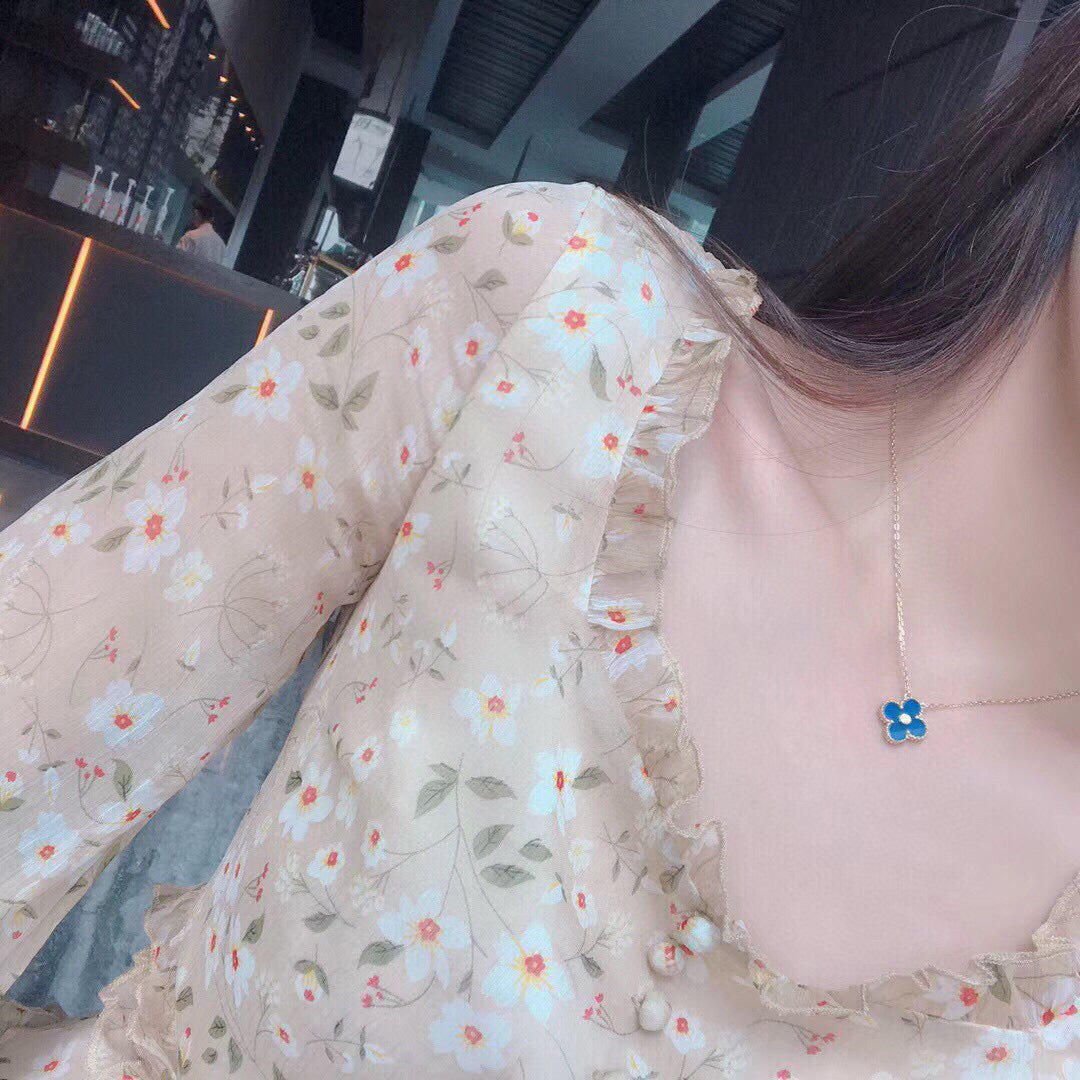 ¡®Lume Jewels¡¯CLOVER 15MM DIAMOND AND BLUE AGATE NECKLACE