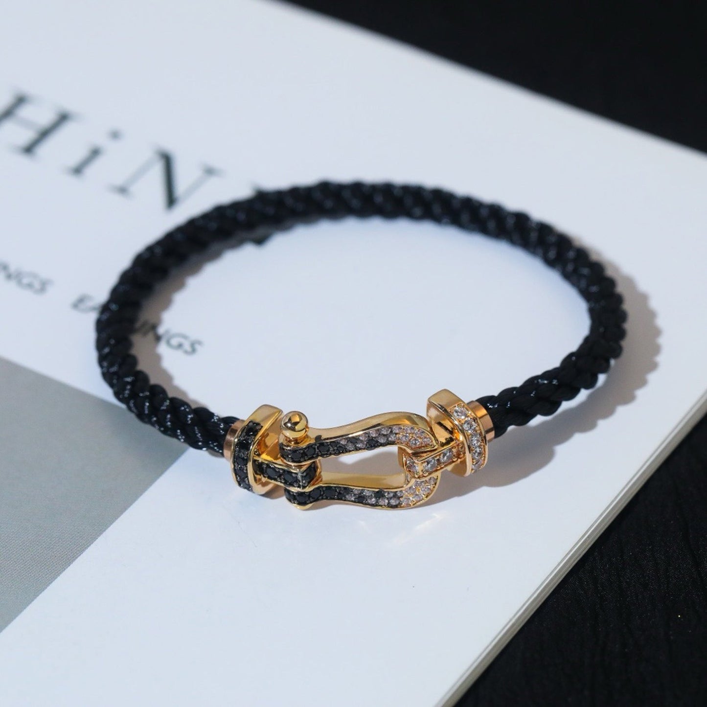 ¡®Lume Jewels¡¯FORCE LARGE HORSESHOE BLACK WHITE DIAMOND BRACELET ROSE GOLD