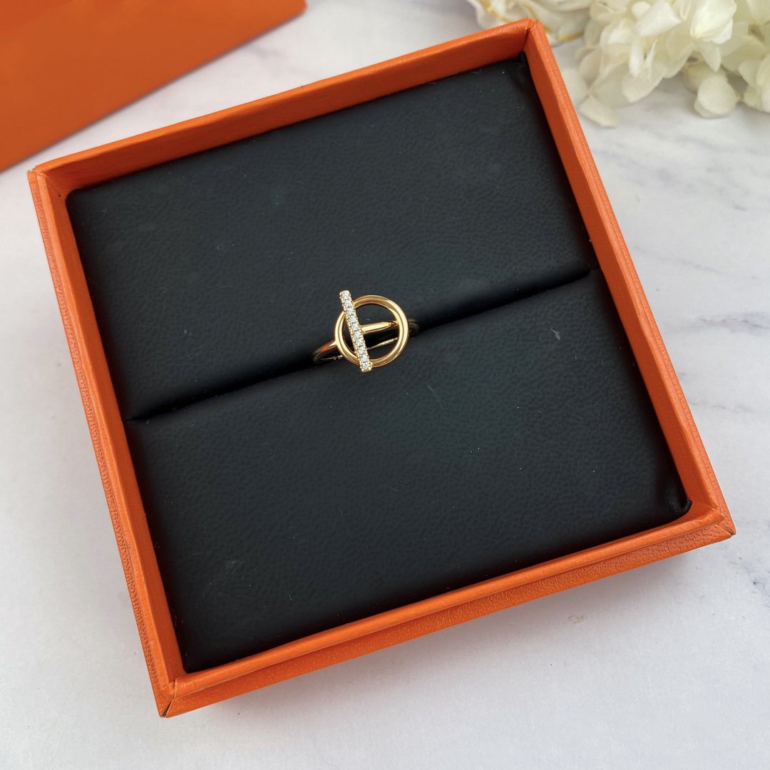 ¡®Lume Jewels¡¯ECHAPPEE RING DIAMOND