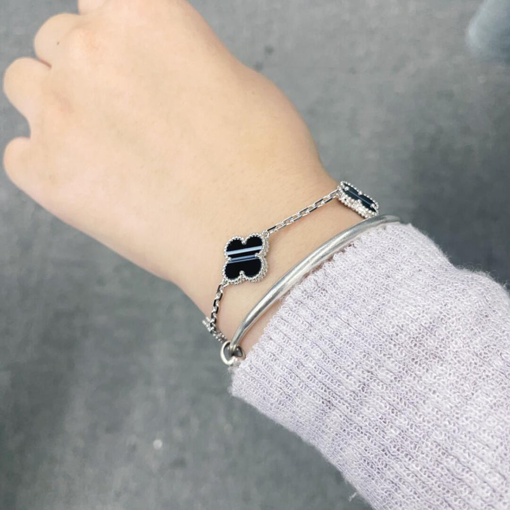 ¡®Lume Jewels¡¯CLOVER 5 MOTIF VEINED ONYX BRACELET SILVER