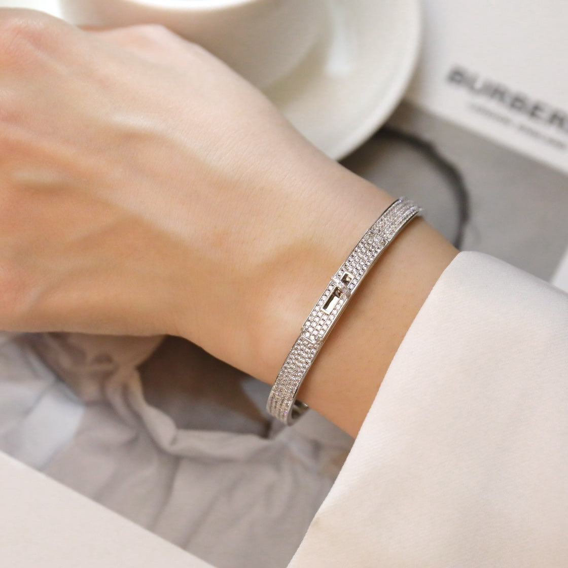 ¡®Lume Jewels¡¯KELLY BRACELET DIAMOND PAVED