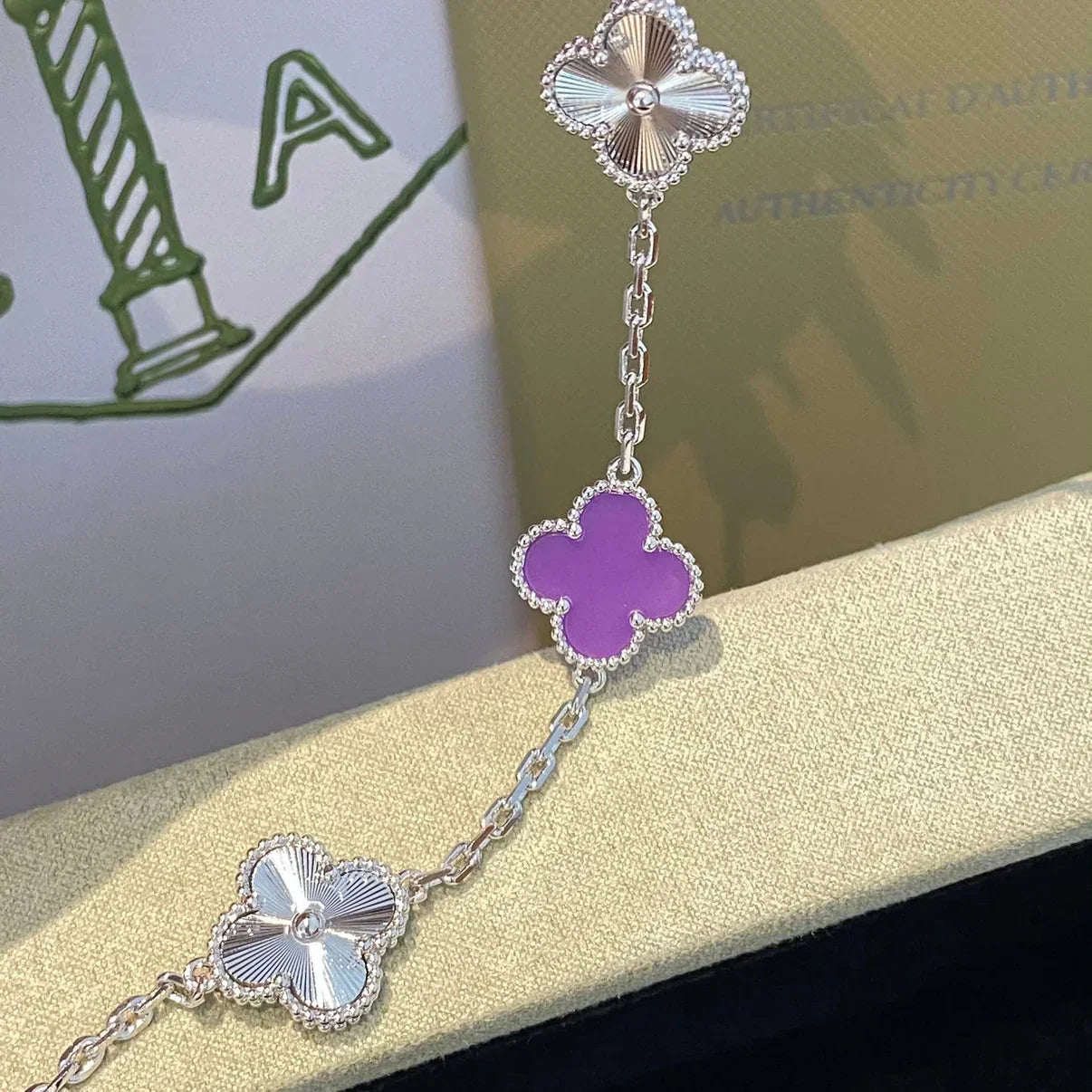 [Lume Jewels]New  CLOVER 5 MOTIF VIOLET BRACELET COLLECTION