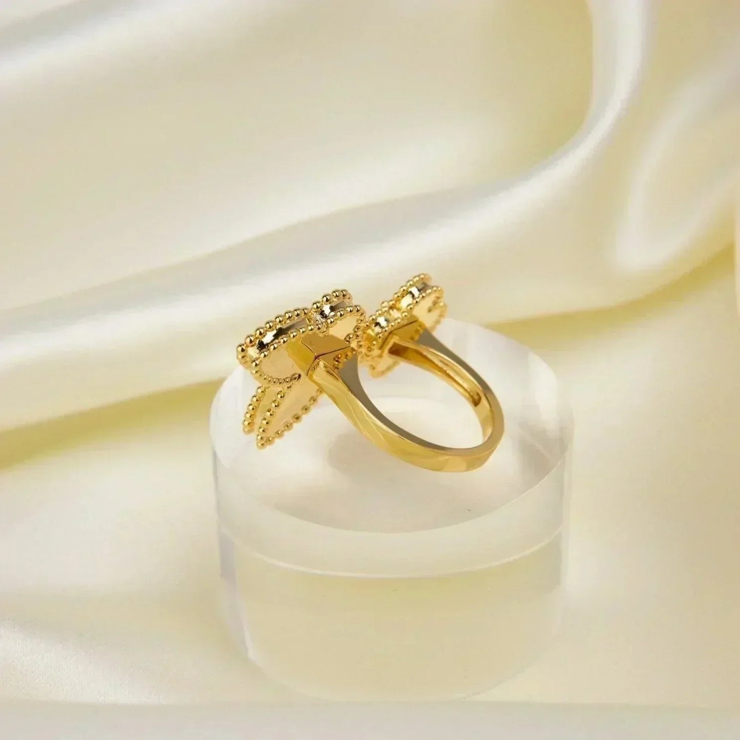 ¡®Lume Jewels¡¯LUCKY BETWEEN THE FINGER RING