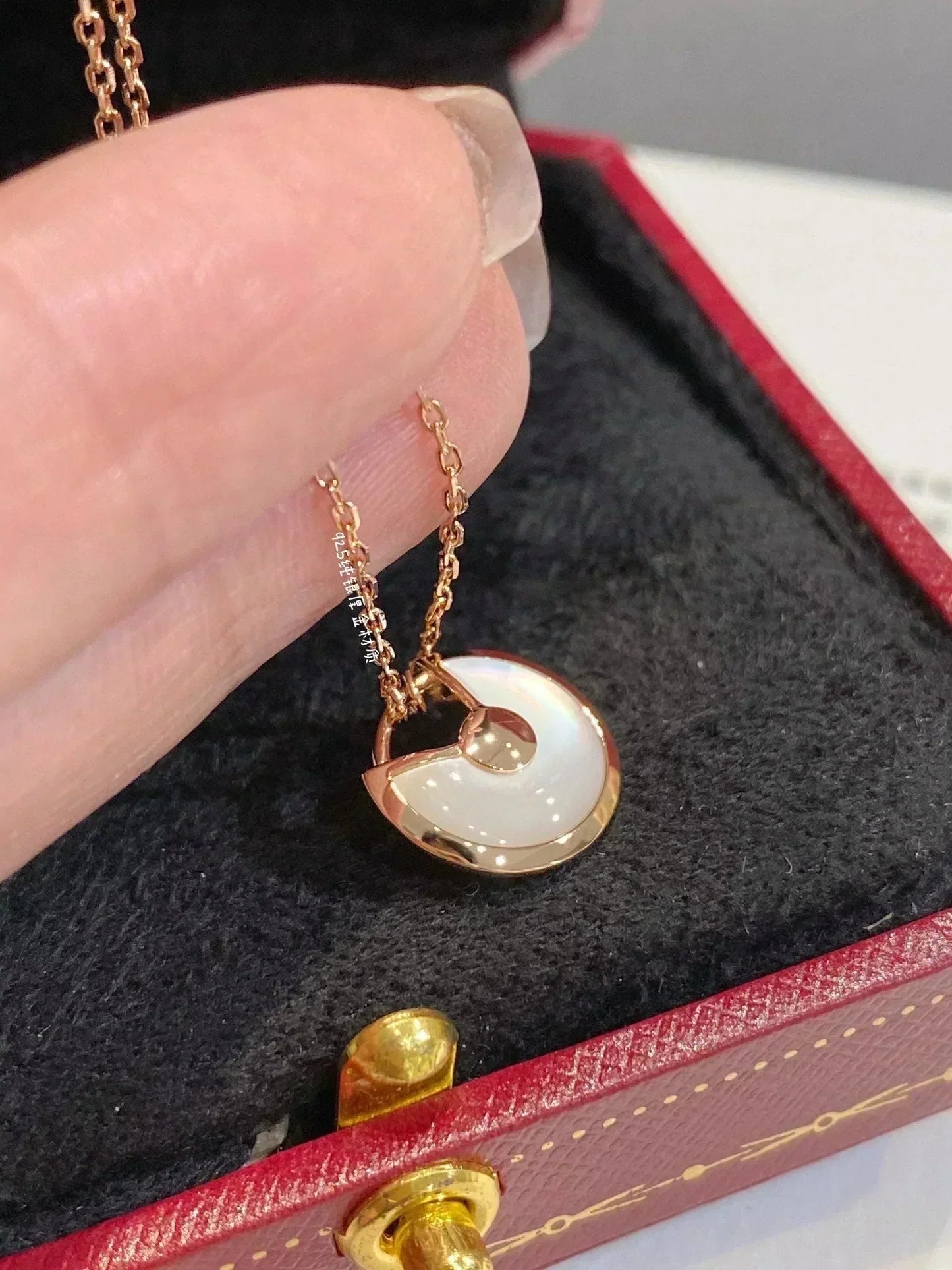 ¡®Lume Jewels¡¯AMULETTE ROSE GOLD MOP NECKLACE