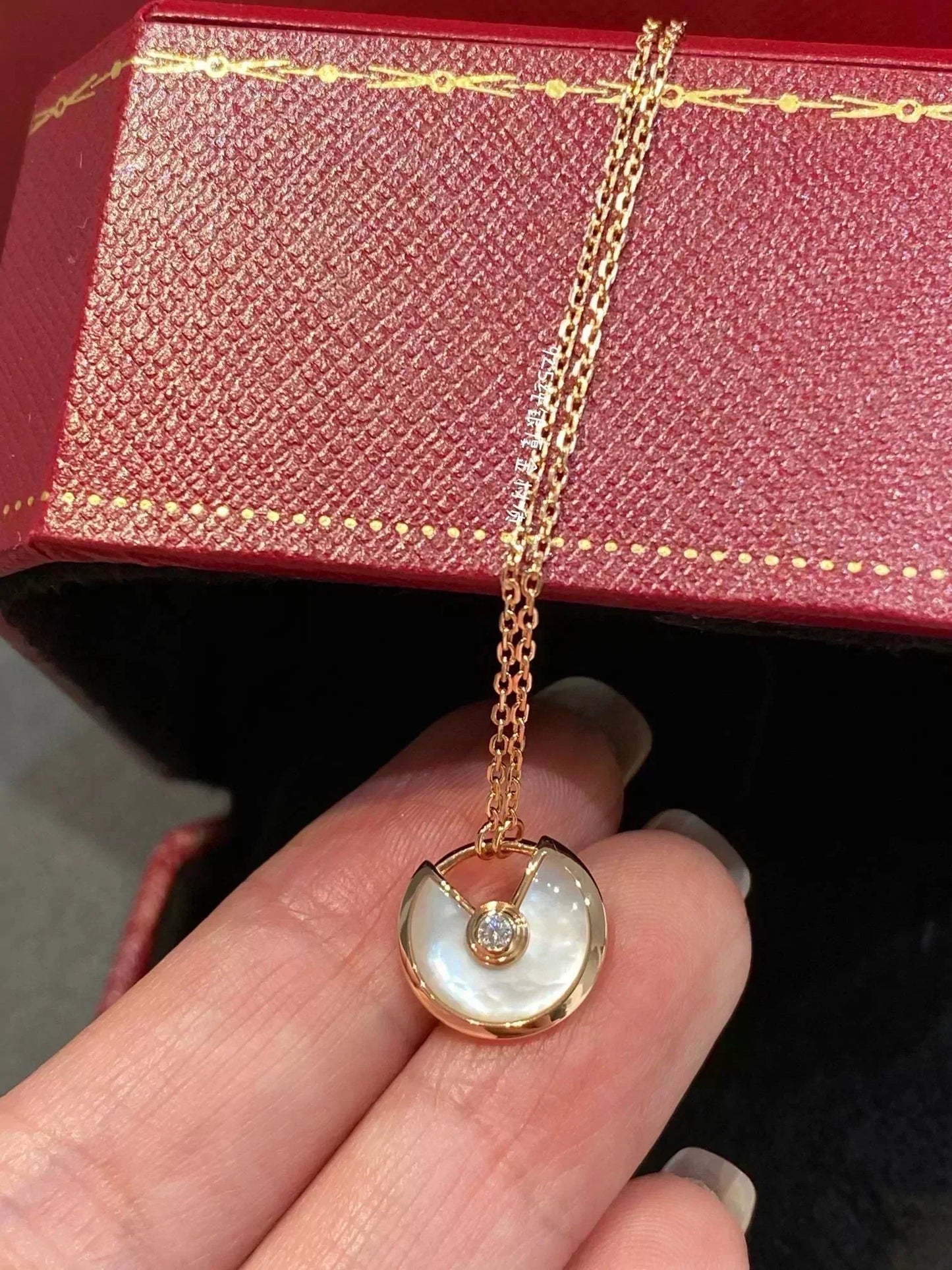 ¡®Lume Jewels¡¯AMULETTE ROSE GOLD MOP NECKLACE