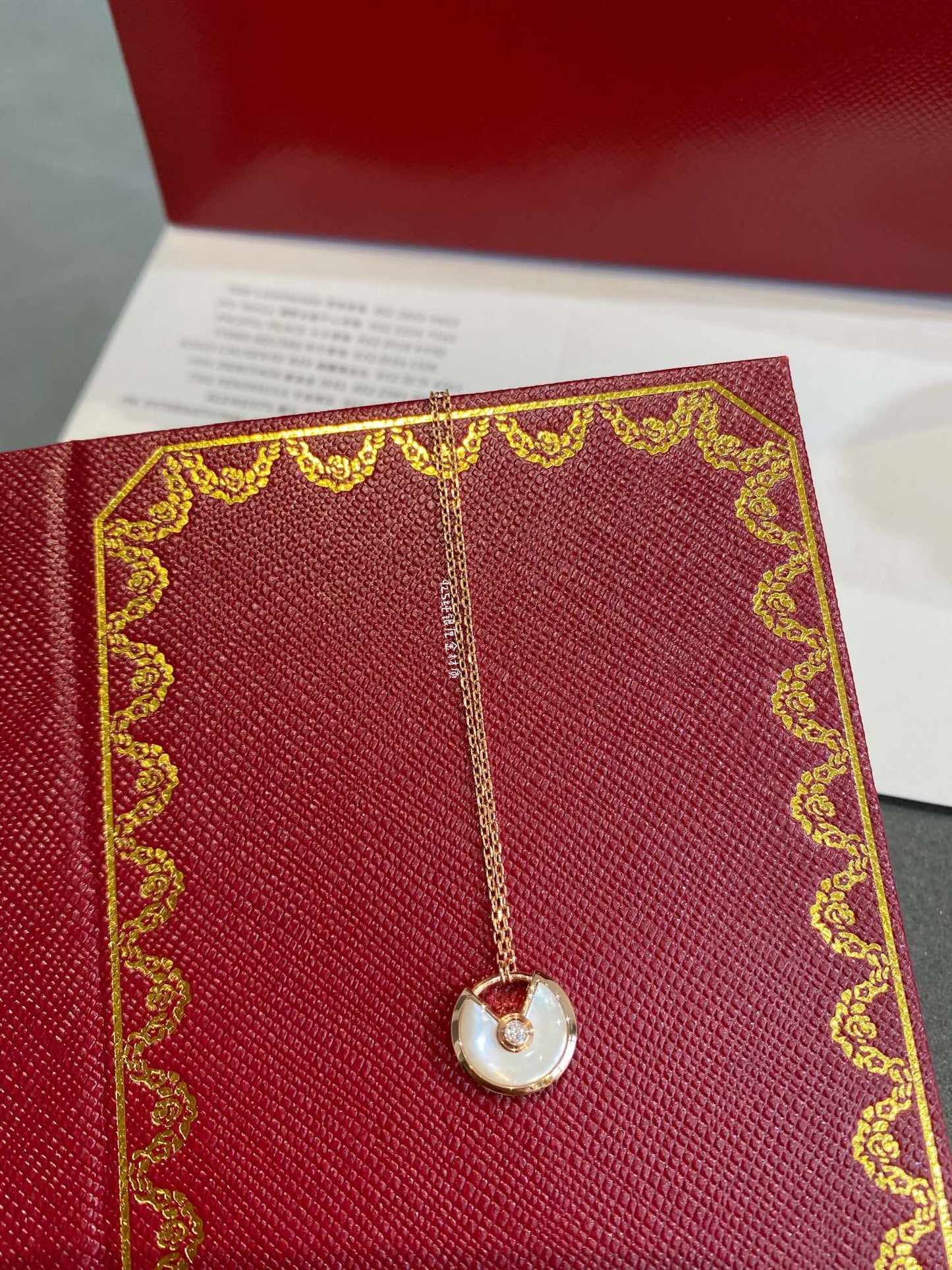 ¡®Lume Jewels¡¯AMULETTE ROSE GOLD MOP NECKLACE