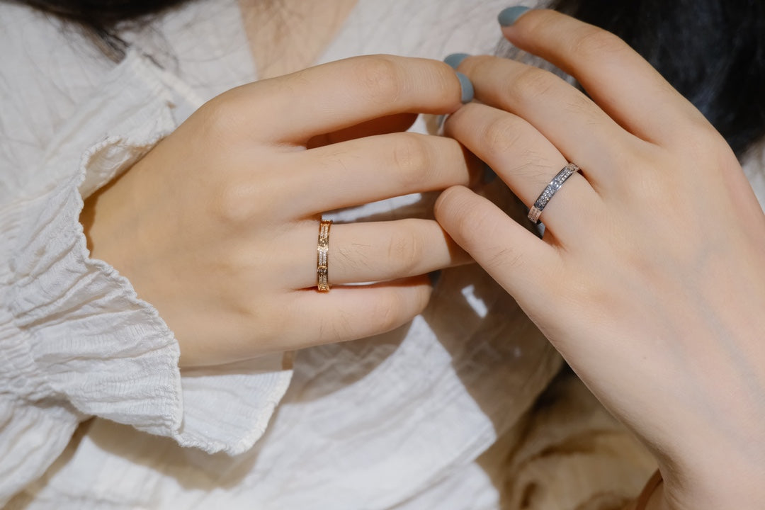 ¡®Lume Jewels¡¯LOVE RING 2.65MM DIAMOND
