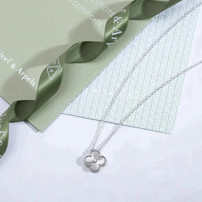 ¡®Lume Jewels¡¯CLOVER  15MM DIAMOND LASER NECKLACE SILVER