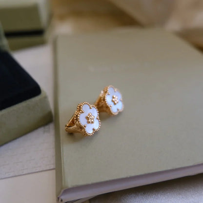 [Lume Jewels]LUCKY WHITE MOP EARRINGS