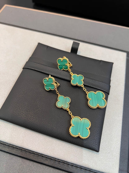 ¡®Lume Jewels¡¯CLOVER MALACHITE 3 MOTIFS GOLD