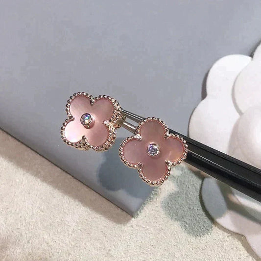 ¡®Lume Jewels¡¯CLOVER MEDIUM 1 MOTIFS  PINK MOP DIAMOND EARRINGS