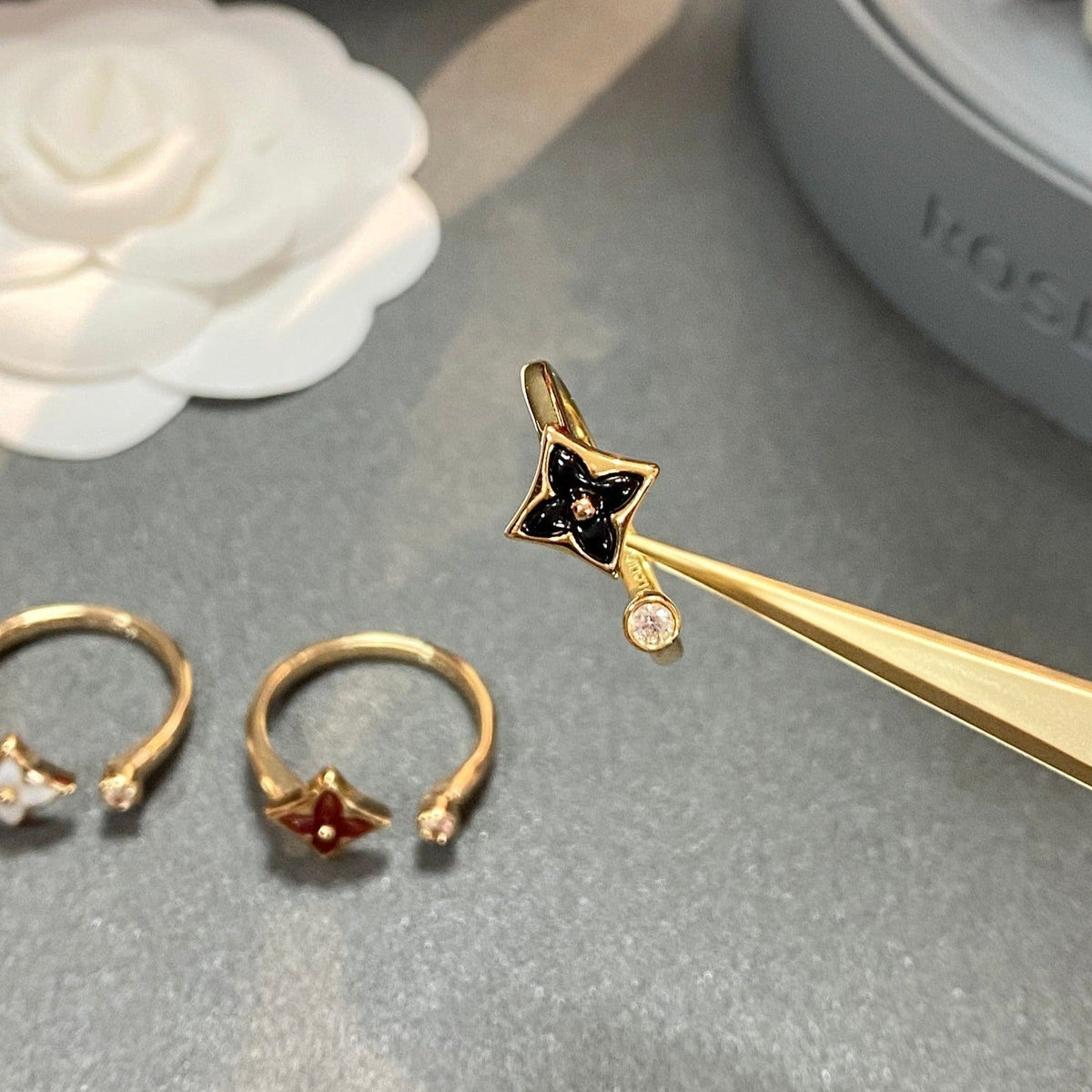 ¡®Lume Jewels¡¯STAR 1 DIAMOND OPEN RING