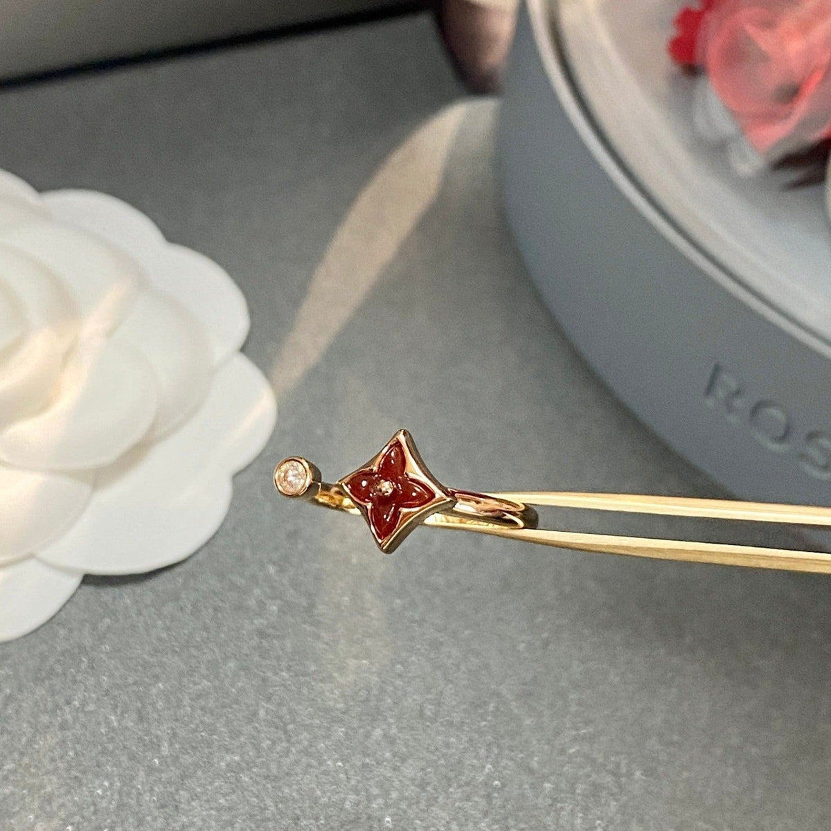 ¡®Lume Jewels¡¯STAR 1 DIAMOND OPEN RING