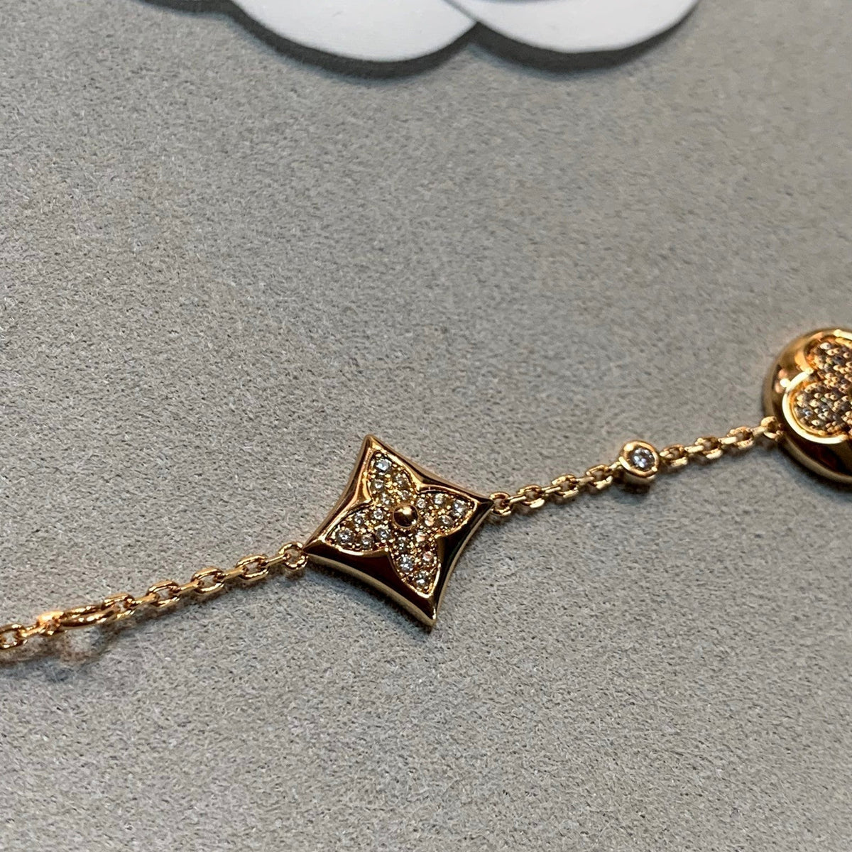 ¡®Lume Jewels¡¯STAR AND SUN 4 MOTIFS GOLD DIAMONDS BRACELET