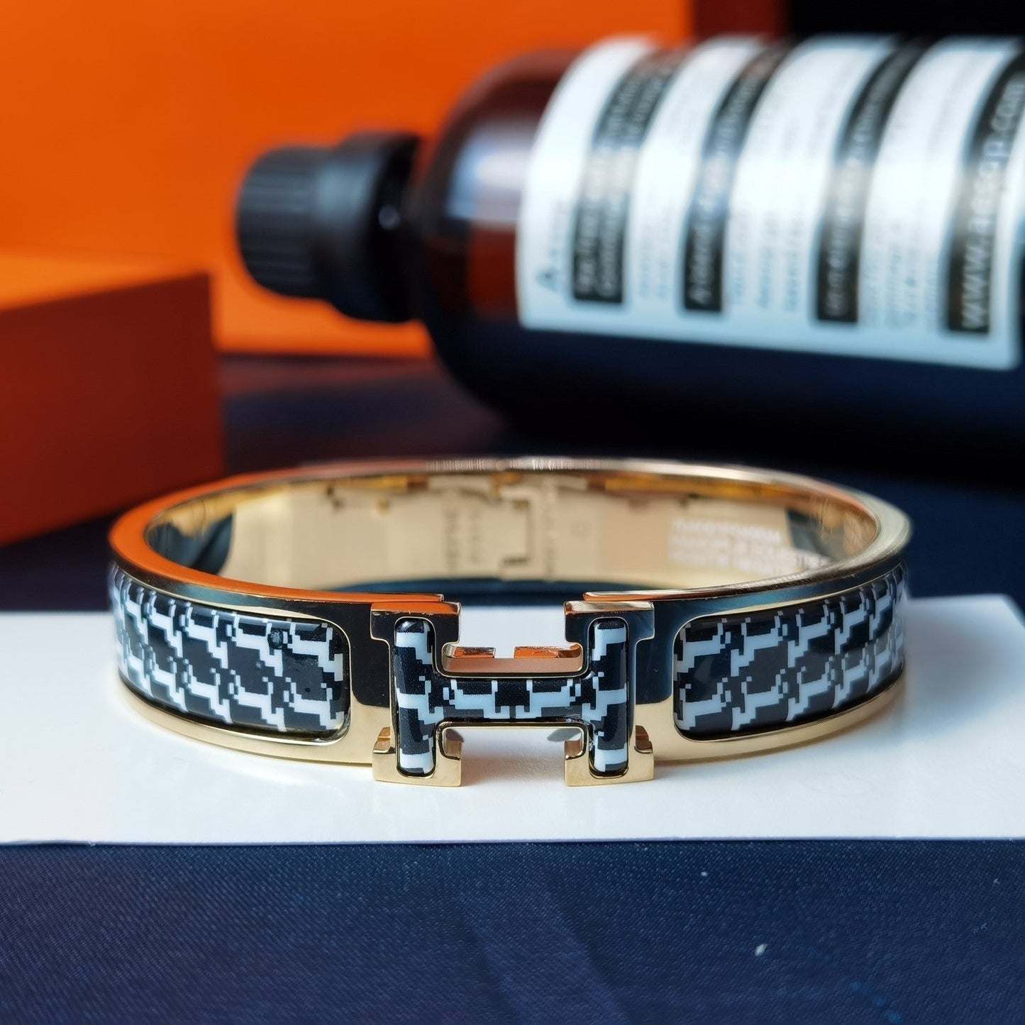 ¡®Lume Jewels¡¯H HORSE BRACELET 12MM