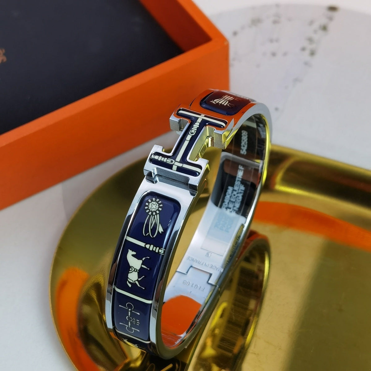 ¡®Lume Jewels¡¯H COUVERTURES DARK BLUE BRACELET