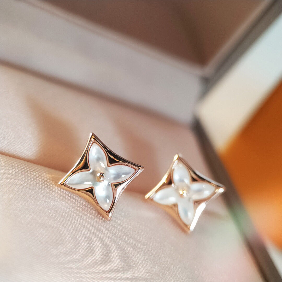 ¡®Lume Jewels¡¯STAR MOP PINK GOLD EARRINGS