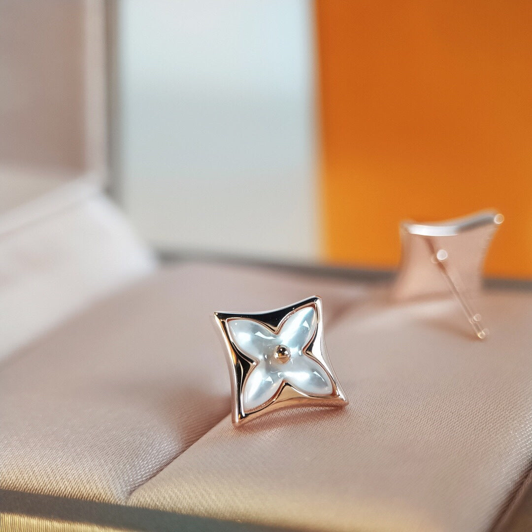 ¡®Lume Jewels¡¯STAR MOP PINK GOLD EARRINGS