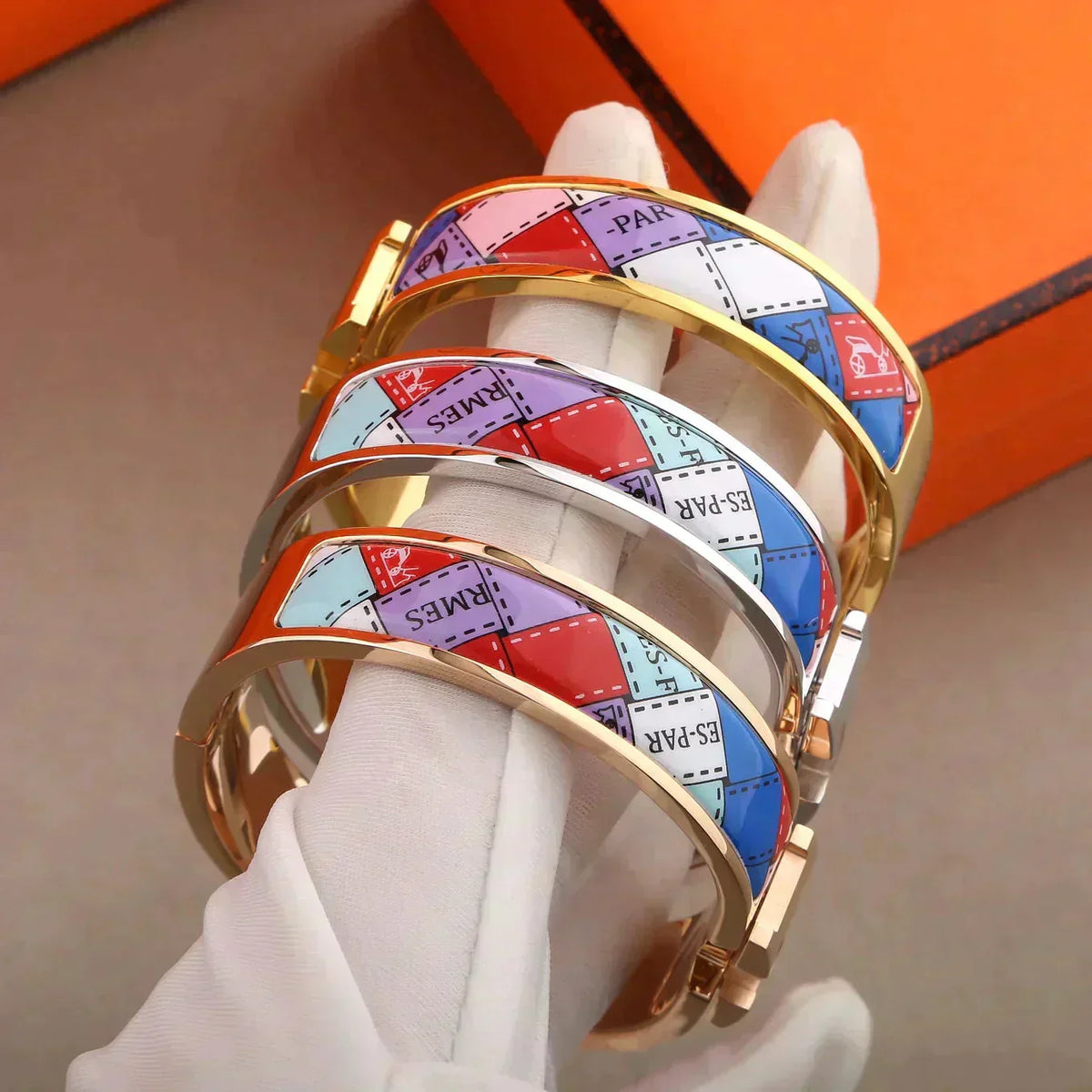 ¡®Lume Jewels¡¯H BRACELET DOTTED BORDER 12MM