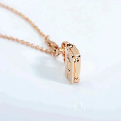 ¡®Lume Jewels¡¯AMULETTE PEDANT ROSE GOLD NECKLACE