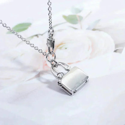 ¡®Lume Jewels¡¯AMULETTE PEDANT SILVER NECKLACE