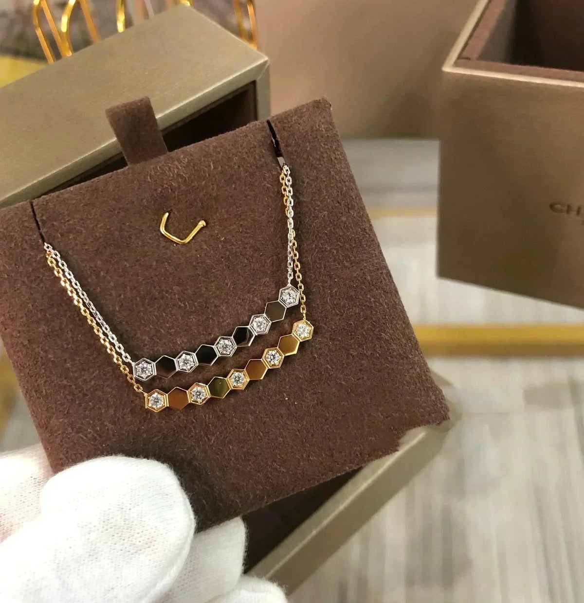 ¡®Lume Jewels¡¯BEE LOVE NECKLACE DIAMOND