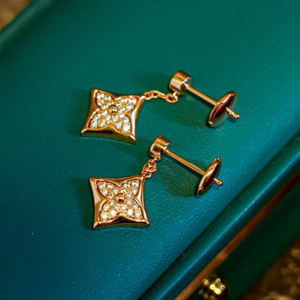 ¡®Lume Jewels¡¯STAR DIAMONDS EARRINGS GOLD