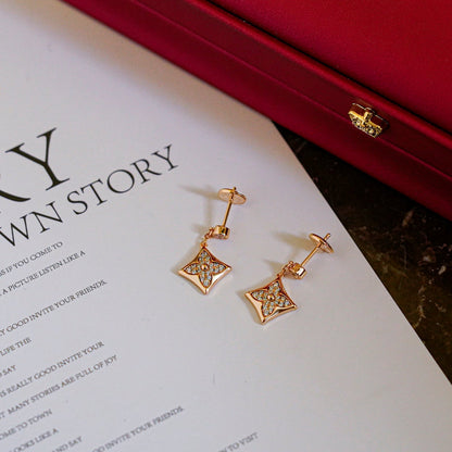 ¡®Lume Jewels¡¯STAR DIAMONDS EARRINGS GOLD