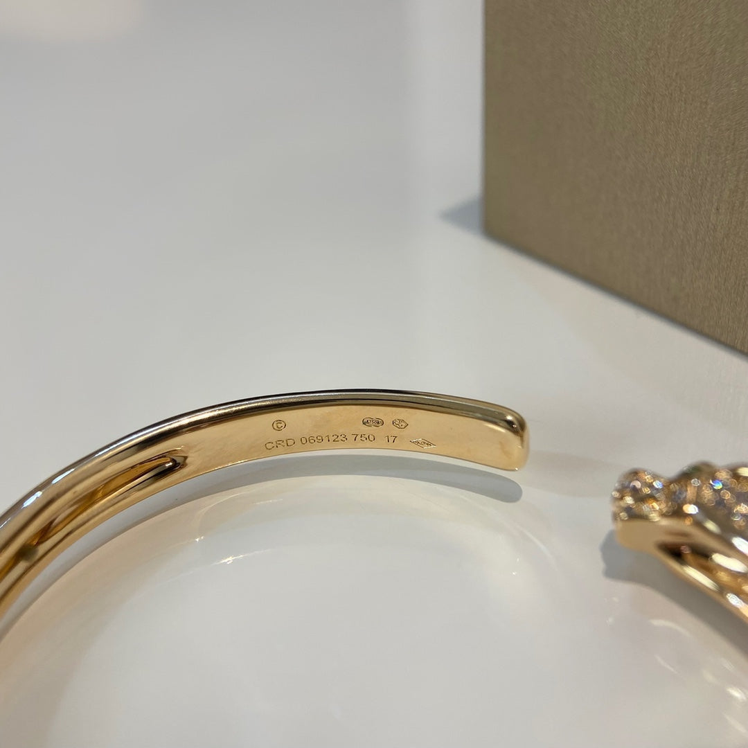 ¡®Lume Jewels¡¯PANTHERE GOLD DIAMOND OPEN BRACELET