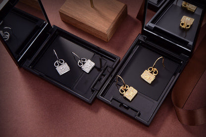 ¡®Lume Jewels¡¯KELLY DIAMOND EARRINGS
