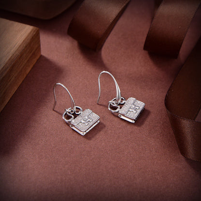 ¡®Lume Jewels¡¯KELLY DIAMOND EARRINGS