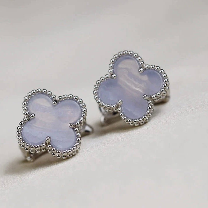 ¡®Lume Jewels¡¯CLOVER MEDIUM 1 MOTIFS  WHITE MOP EARRINGS SILVER