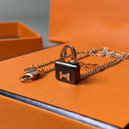 ¡®Lume Jewels¡¯CONSTANCE BLACK PEDANT PINK GOLD NECKLACE