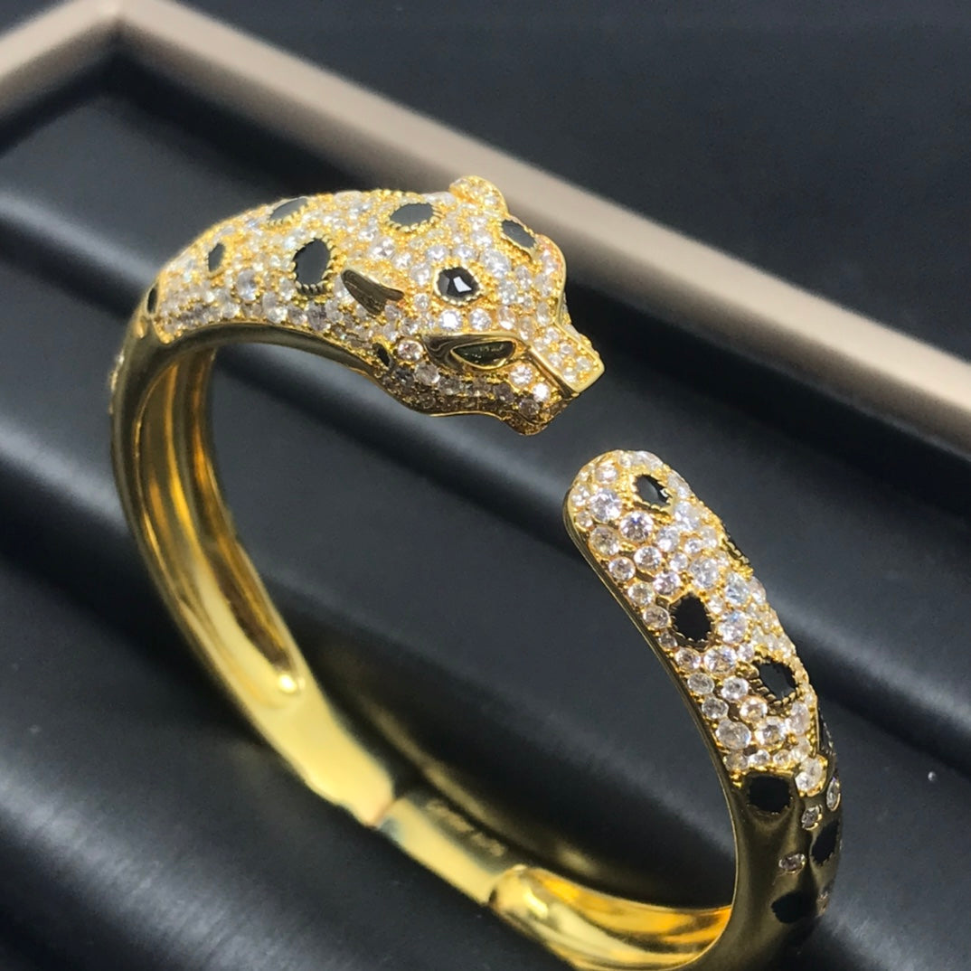 ¡®Lume Jewels¡¯PANTHERE BIG BRACELET DIAMONDS