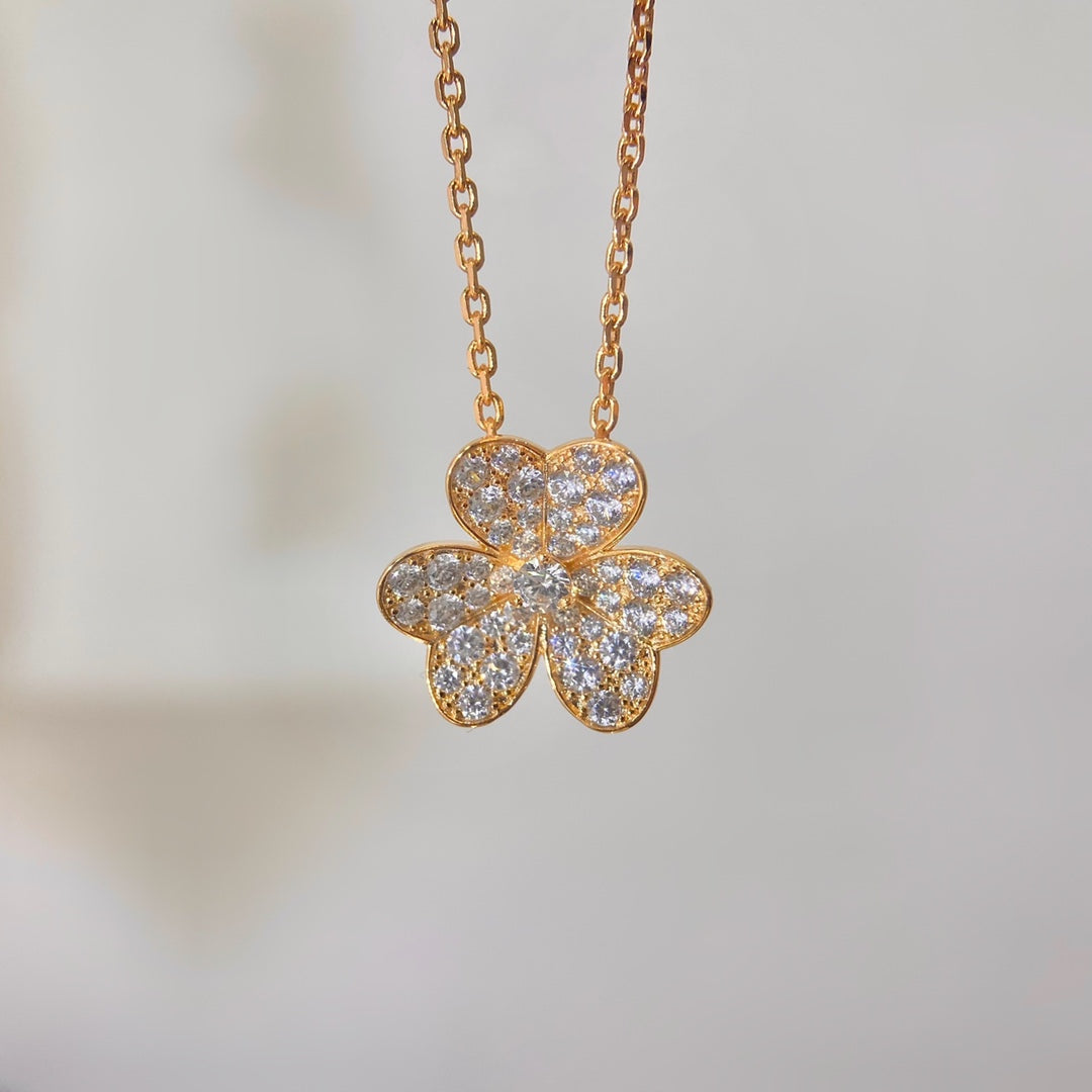 ¡®Lume Jewels¡¯FLOWER DIAMOND NECKLACE