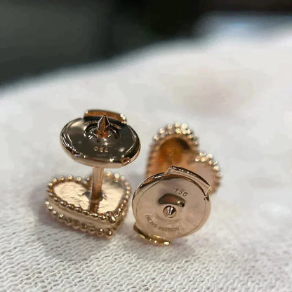 ¡®Lume Jewels¡¯HEART CARNELIAN STUD EARRINGS
