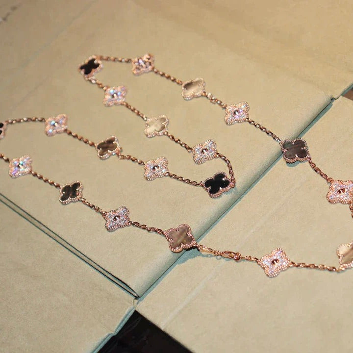 ¡®Lume Jewels¡¯CLOVER 20 MOTIFS DARK MOP DIAMOND  NECKLACE