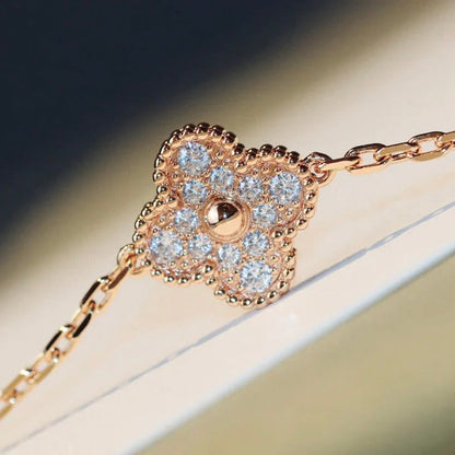 ¡®Lume Jewels¡¯CLOVER 20 MOTIFS LASER DIAMOND NECKLACE