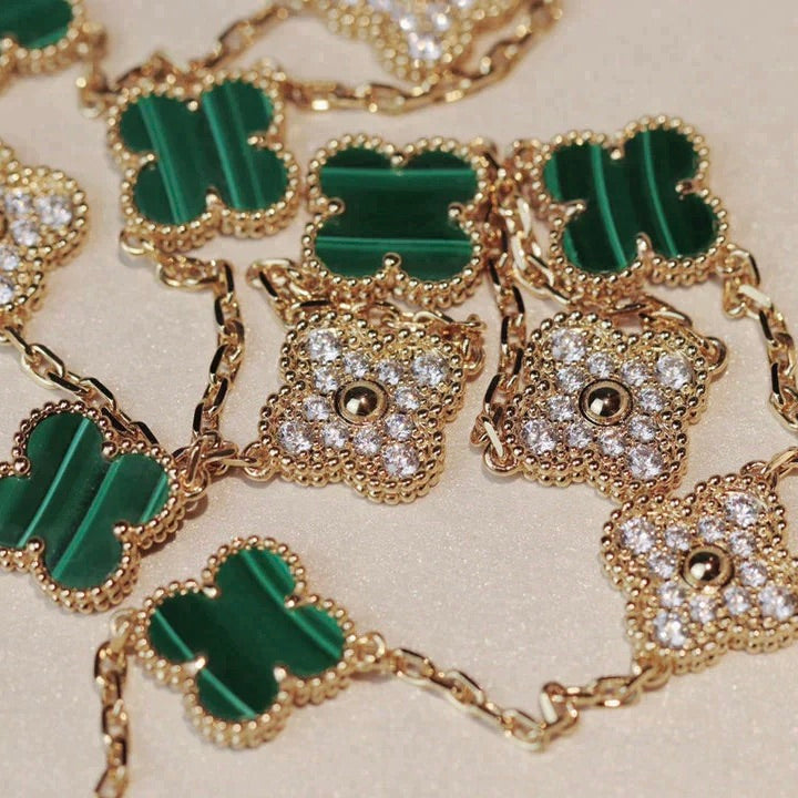¡®Lume Jewels¡¯CLOVER 20 MOTIFS MALACHITE DIAMOND NECKLACE