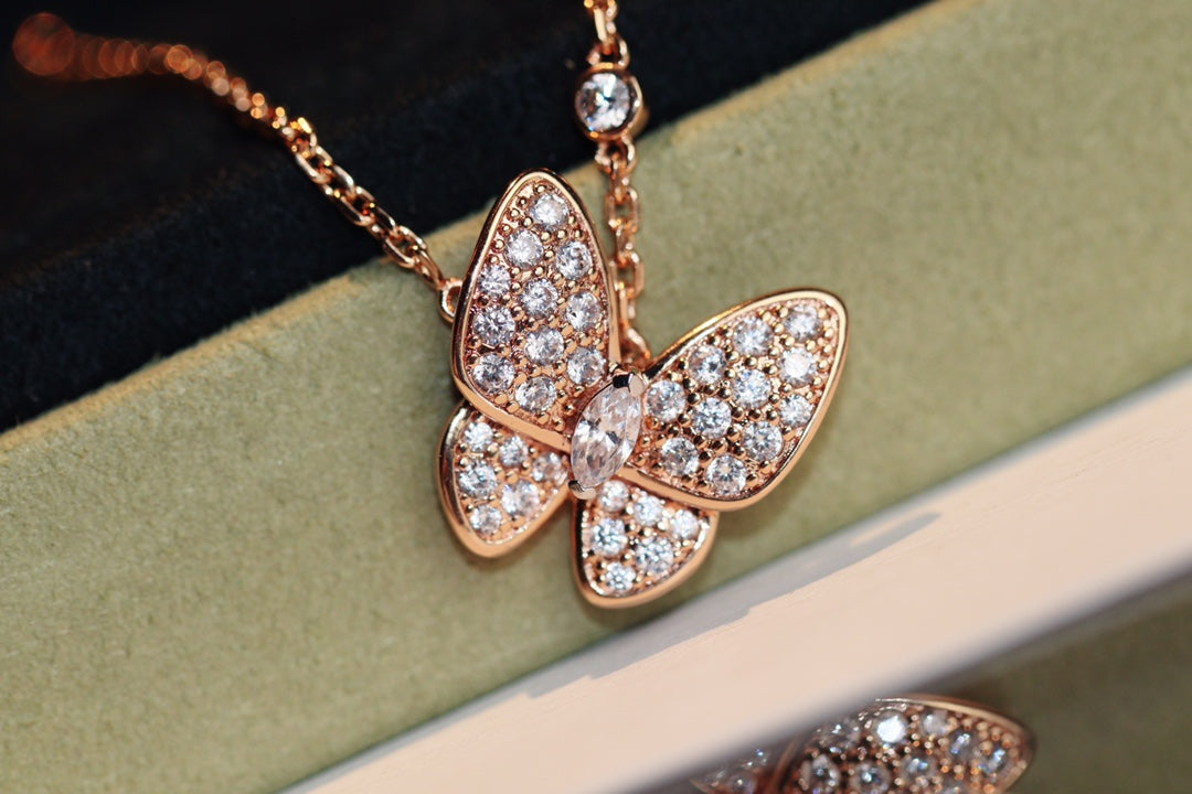 ¡®Lume Jewels¡¯BUTTERFLY DIAMOND NECKLACE