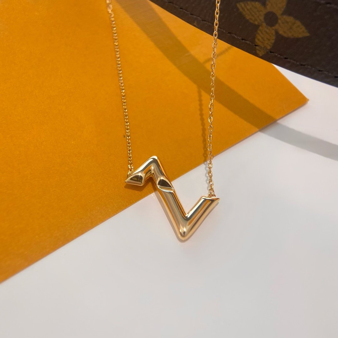 ¡®Lume Jewels¡¯VOLTE UPSIDE DOWN NECKLACE