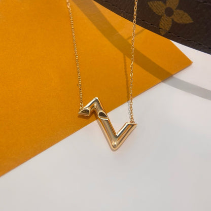 ¡®Lume Jewels¡¯VOLTE UPSIDE DOWN NECKLACE