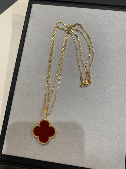 ¡®Lume Jewels¡¯CLOVER 25MM NECKLACE GOLD CARNELIAN