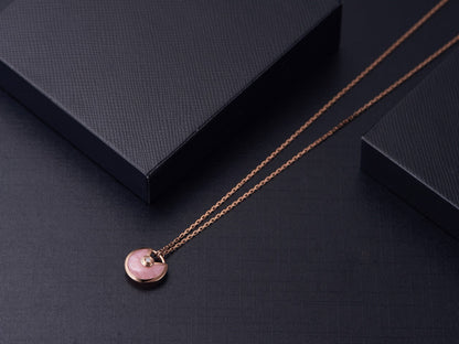 ¡®Lume Jewels¡¯AMULETTE ROSE GOLD PINK MOP NECKLACE