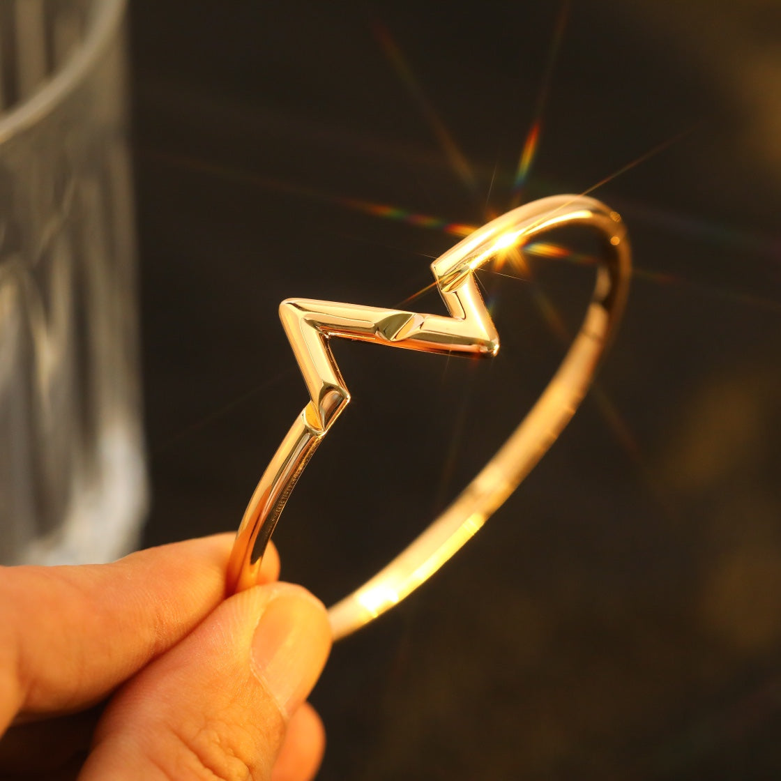 ¡®Lume Jewels¡¯VOLTE UPSITE DOWN BRACELET